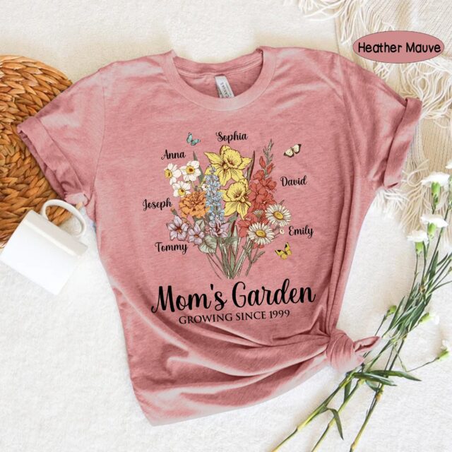 Personalized Mom’s Garden Shirt – Custom Birth Month Flower Tee for Grandma, Mother’s Day Gift