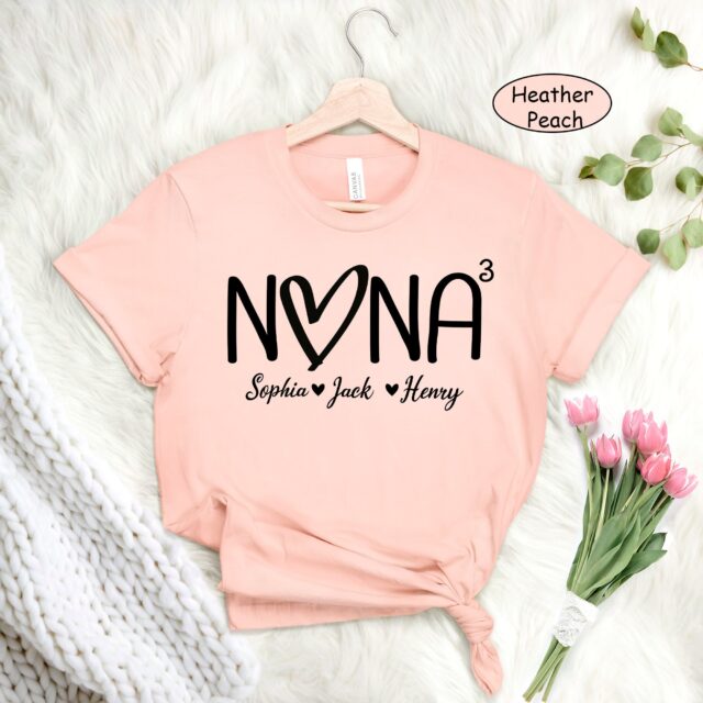 Custom Mom Shirt – Personalized Mom of Boys & Girls Outfit with Kid Names