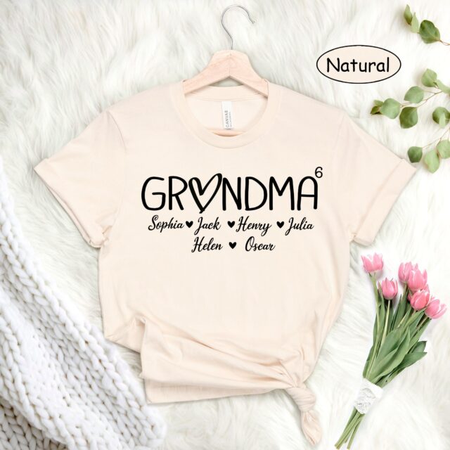 Custom Mom Shirt – Personalized Mom of Boys & Girls Outfit with Kid Names