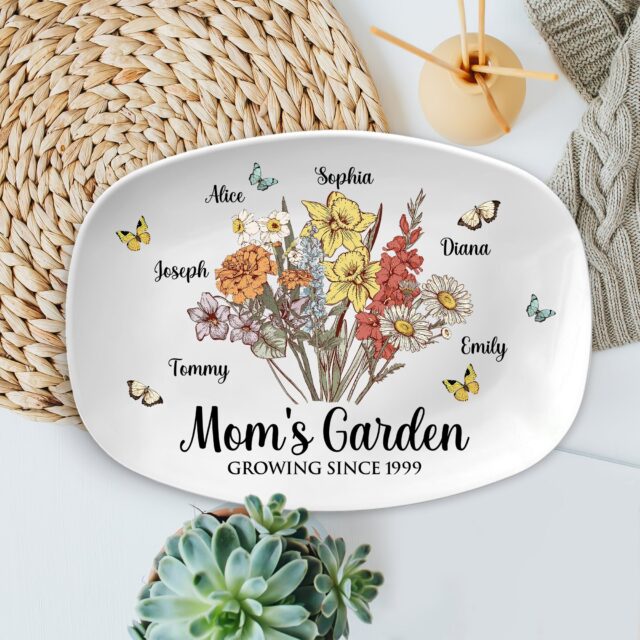 Personalized Birth Month Flower Mom’s Garden Plate – Custom Grandma Platter