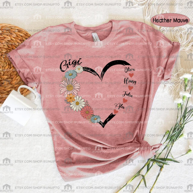 Floral Mama Shirt – Personalized Grandma Heart Shirt with Kids’ Names
