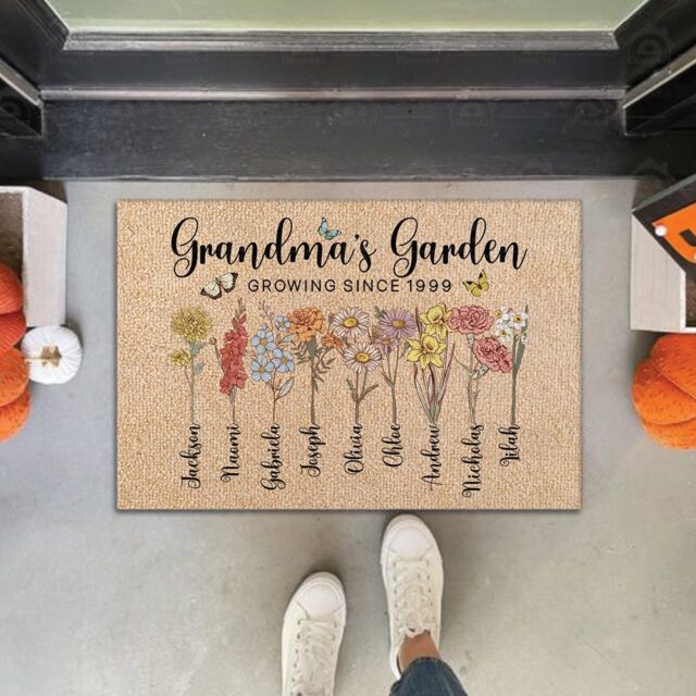 Custom Grandma’s Garden Doormat – Personalized Birth Month Flowers Doormat, Grandma & Grandkids Gift