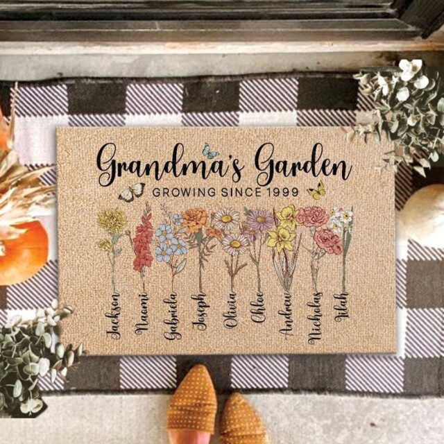 Custom Grandma’s Garden Doormat – Personalized Birth Month Flowers Doormat, Grandma & Grandkids Gift