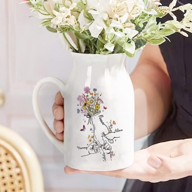 Personalized Nana Flower Kid Ceramic Vase – Custom Grandma & Mom Gift