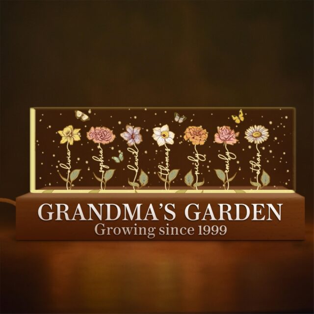Mother’s Day Gift – Grandma’s Garden Birth Month Flower Personalized LED Night Light