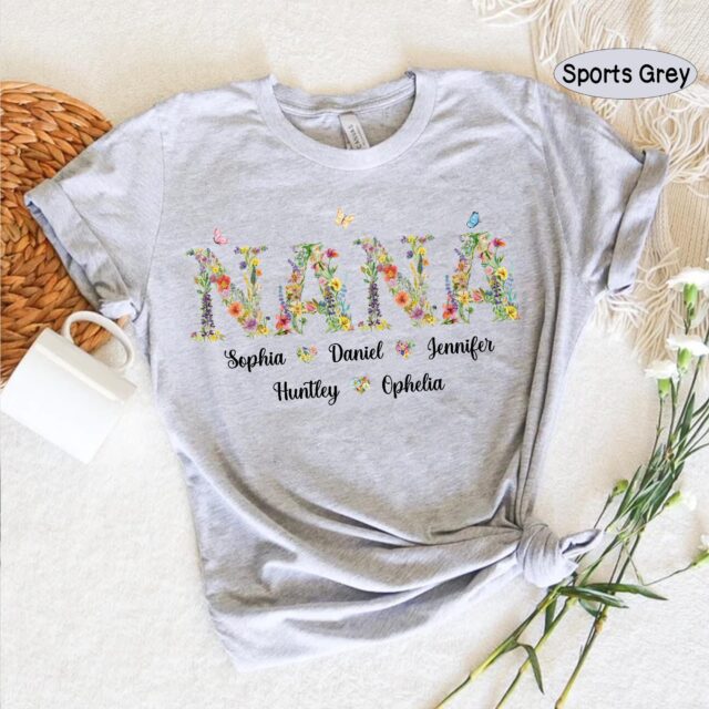 Personalized Floral Grandma Shirt – Custom Grandma Shirt with Grandkid Names, Mother’s Day Gift