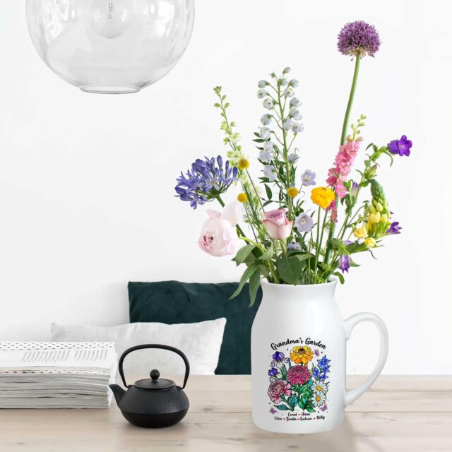 Custom Grandma’s Garden Vase with Family Birth Flowers