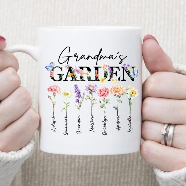Custom Birth Month Flowers Grandma Vase – Personalized Grandkid Name Flower Vase, Mother’s Day Gift