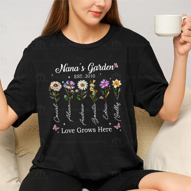 Personalized Grandma’s Garden Shirt – Custom Birth Month Flower Tee, Mother’s Day Gift