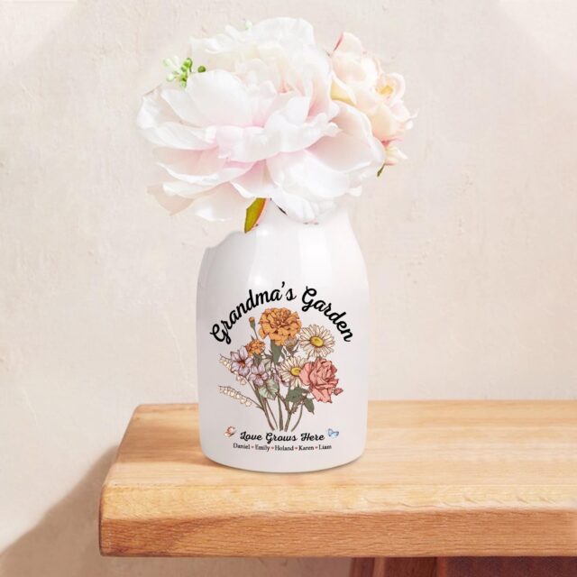 Personalized Grandma’s Garden Vase – Custom Birth Month Flowers