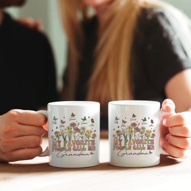My Favorite People Call Me Grandma Mug – Custom Coffee Mug for Grandma