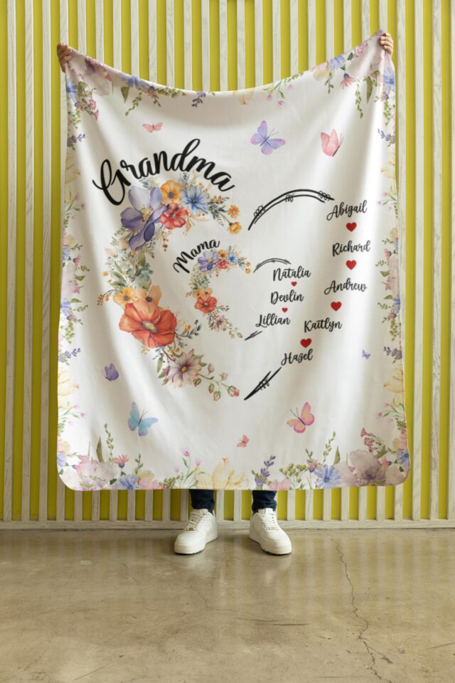 Personalized Grandma Heart Blanket – Custom “First Mom, Now Grandma” Gift