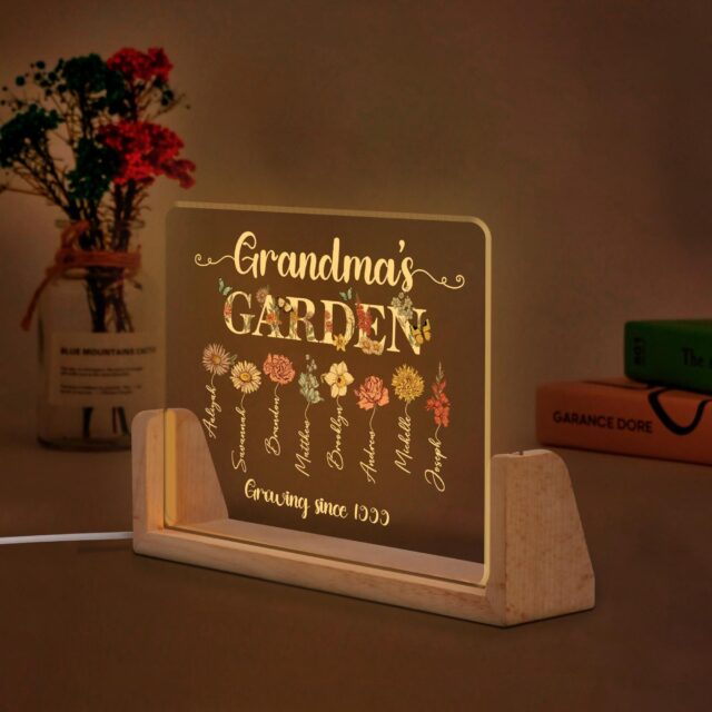 Custom Grandma’s Garden Night Light – Personalized Birth Month Flower Gift