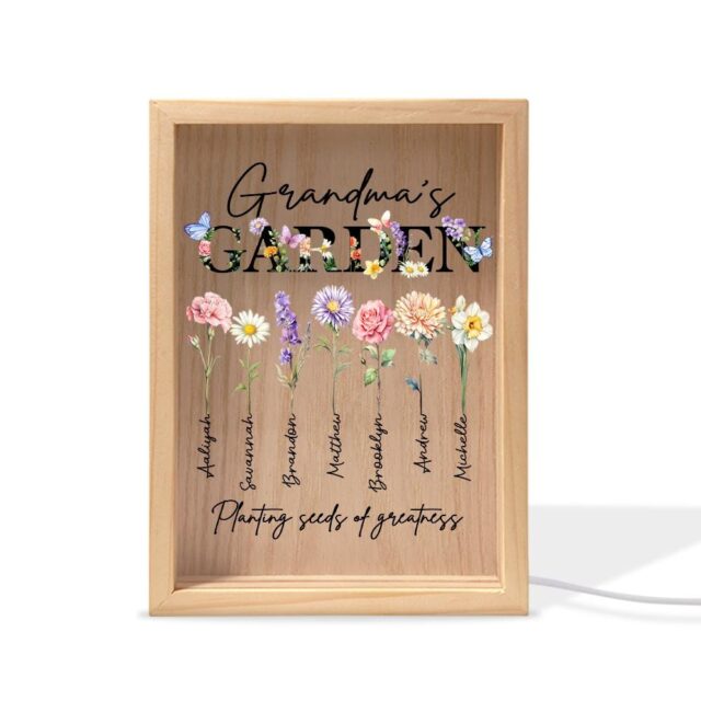 Grandma’s Garden Night Light – Personalized Birth Month Flower Gift for Mom