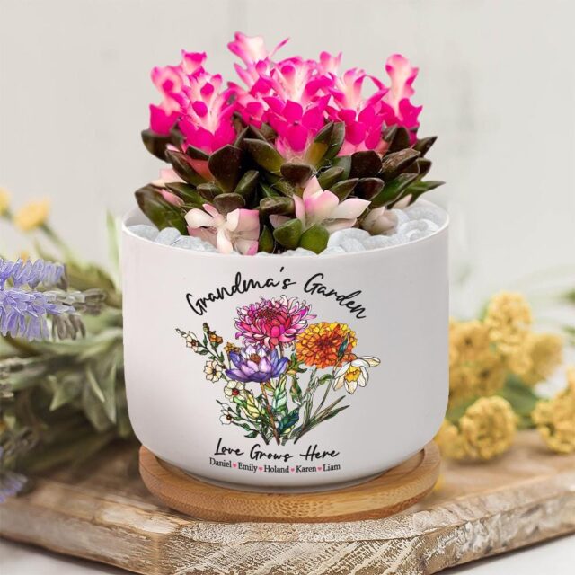 Custom Grandma’s Garden Plant Pot – Personalized Birth Month Flowers
