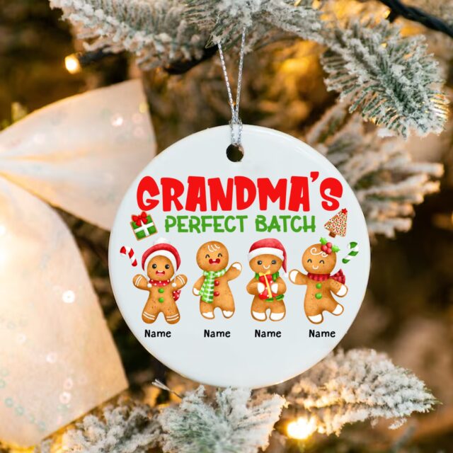 Personalized Gingerbread Family Ornament – Grandma’s Perfect Batch