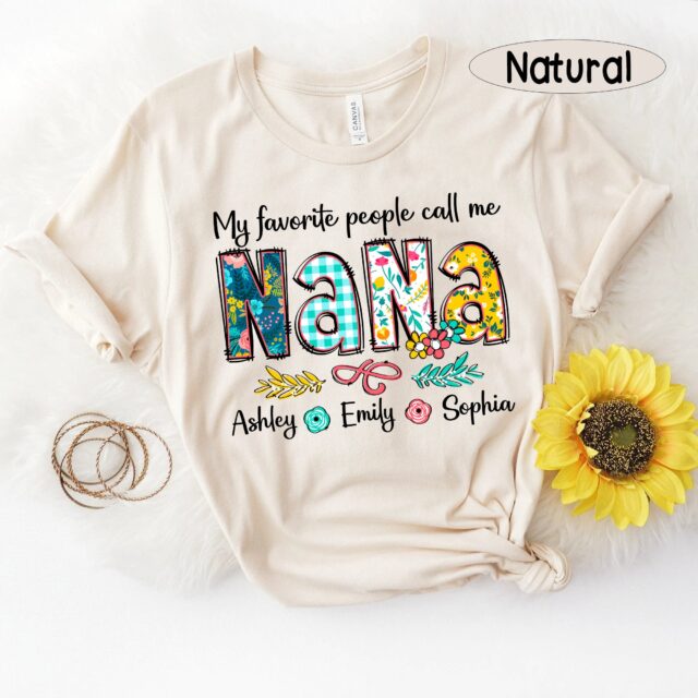 Custom Grandma Shirt – My Favorite People Call Me Grandma