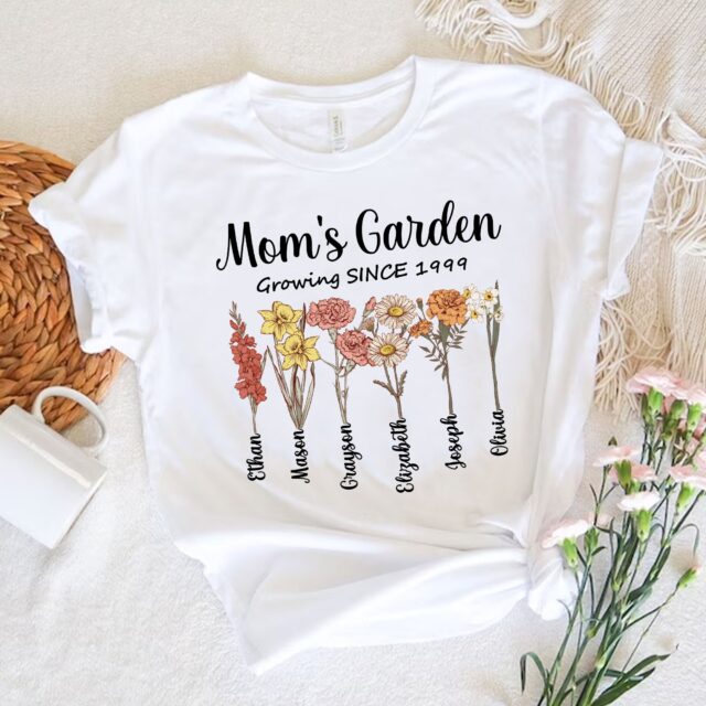Personalized Mom’s Garden Shirt – Custom Birth Month Flower Shirt for Grandma, Mimi, Nana, Gigi