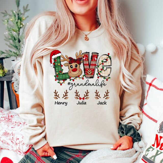 Personalized Christmas Reindeer Grandma Shirt – Custom Kid Names 2023