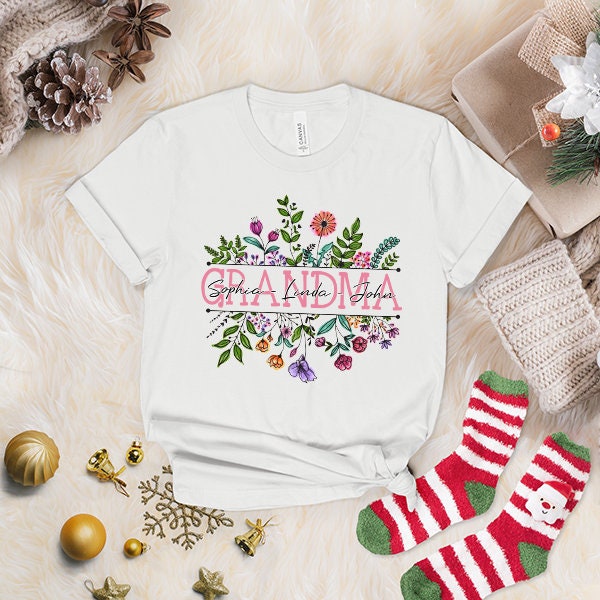 Wildflowers Grandma Shirt with Grandkids Names – Custom Autumn Sweatshirt