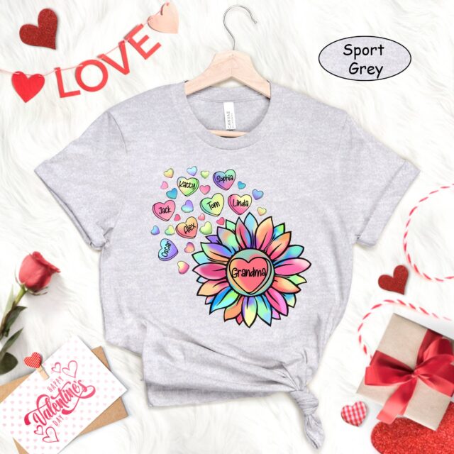 Personalized Grandma Sunflower Shirt – Custom Mimi, Nana, Gigi Sweatshirt