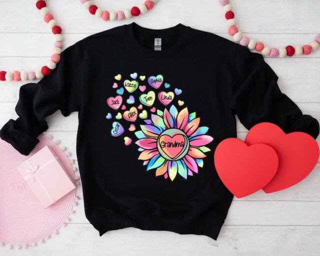 Personalized Grandma Sunflower Shirt – Custom Mimi, Nana, Gigi Sweatshirt