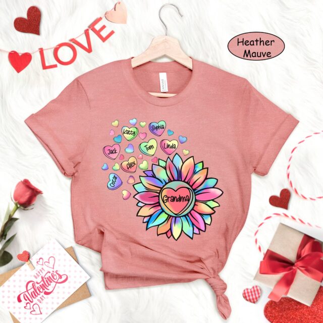 Personalized Grandma Sunflower Shirt – Custom Mimi, Nana, Gigi Sweatshirt