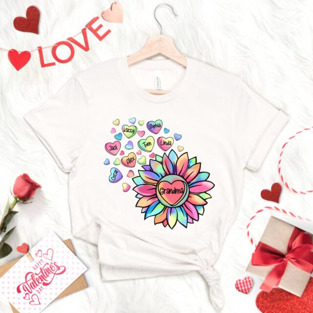Personalized Grandma Sunflower Shirt – Custom Mimi, Nana, Gigi Sweatshirt