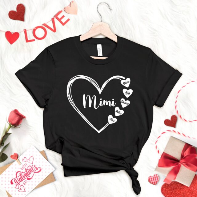 Custom Grandma Heart Sweatshirt with Kidnames – Christmas Gift for Nana, Gigi, Mimi