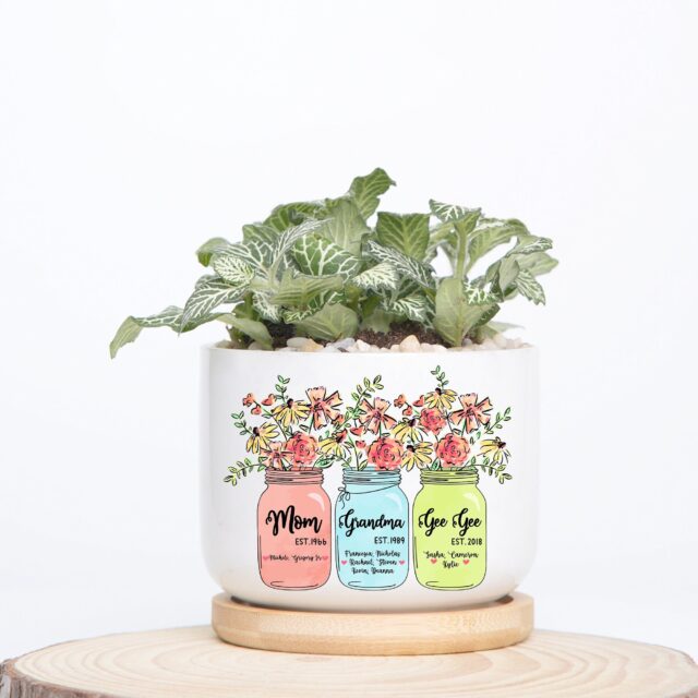 Personalized Great Grandma Plant Pot – Custom Grandchild Names Gift