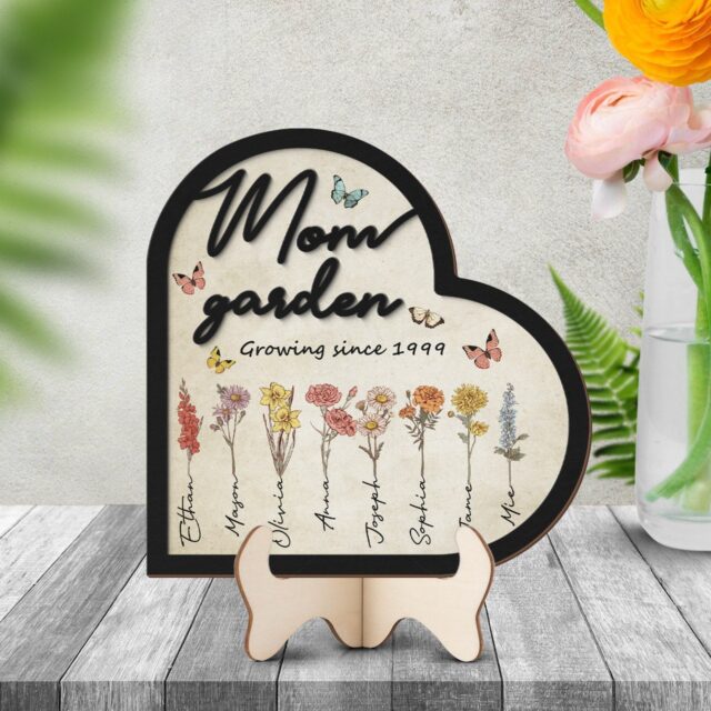 Grandma’s Wooden Sign with Birth Flowers – Custom Mom’s Garden Gift for Mother’s Day
