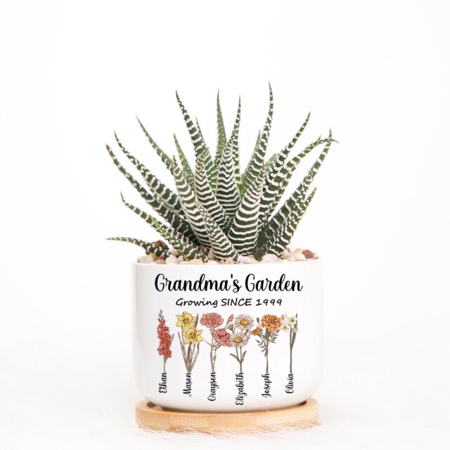 Personalized Grandma’s Garden Plant Pot – Custom Birth Month Flowers for Mother’s Day