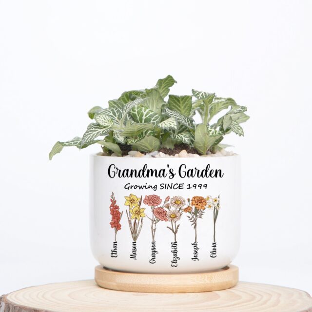 Personalized Grandma’s Garden Plant Pot – Custom Birth Month Flowers for Mother’s Day