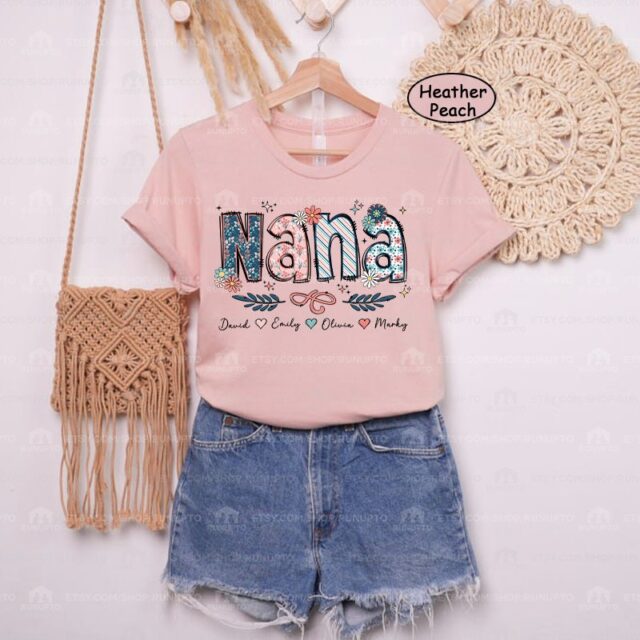 Floral Mama Shirt – Custom Grandma Shirt with Kids’ Names for Mother’s Day