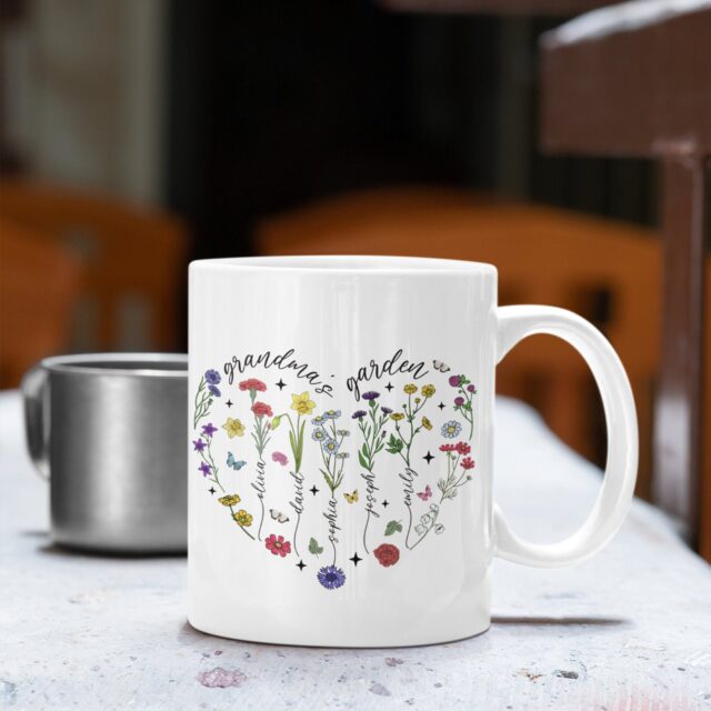 Personalized Birth Month Flower Mug – Grandma’s Garden Gift