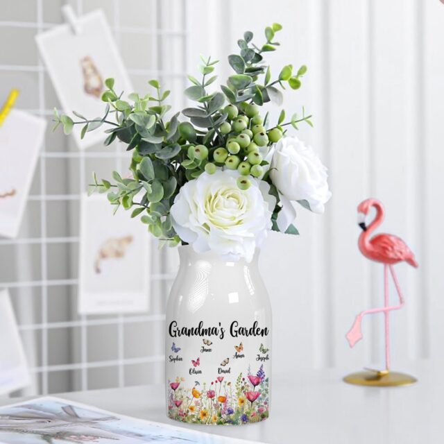 Personalized Grandma’s Garden Vase – Custom Grandkid Name Floral Gift