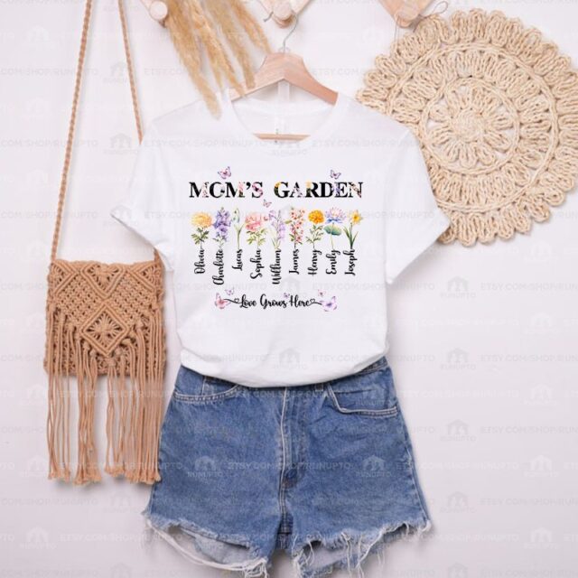 Personalized Mom’s Garden Shirt – Custom Birth Month Flower Shirt for Grandma, Nana