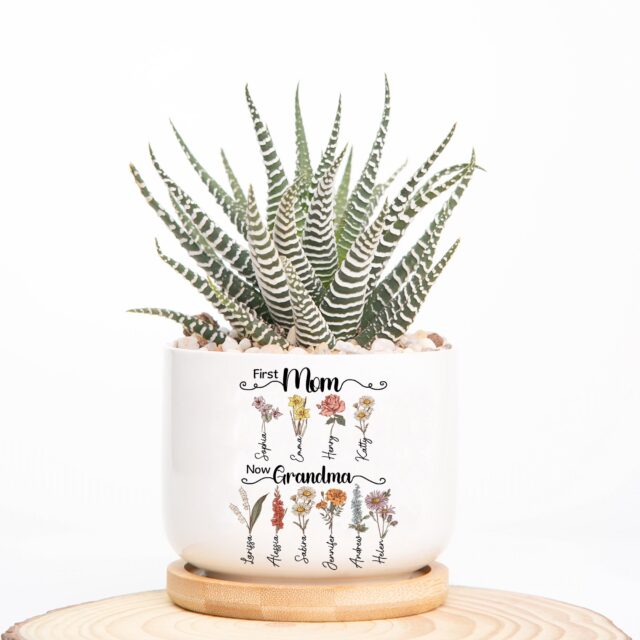 First Mom Now Grandma Gift – Custom Birth Month Flowers Grandma Plant Pot