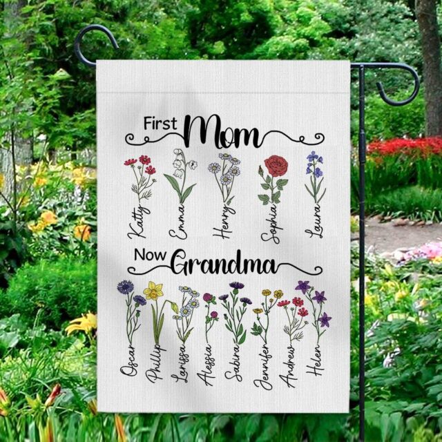 July 4th Garden Flag – Custom Birth Month Flower with Name for Nana