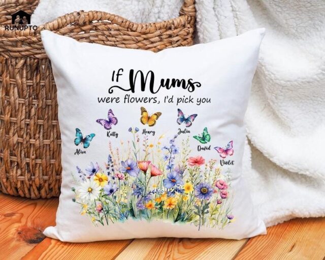 Personalized Wildflower Pillow – Custom Grandkids’ Names & Christmas Gift