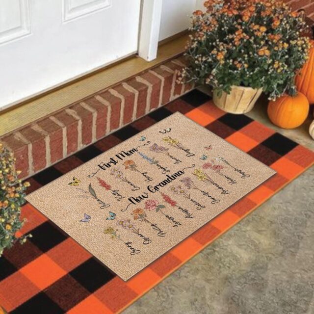 First Mom Now Grandma Gift – Custom Birth Month Flowers Grandma Doormat