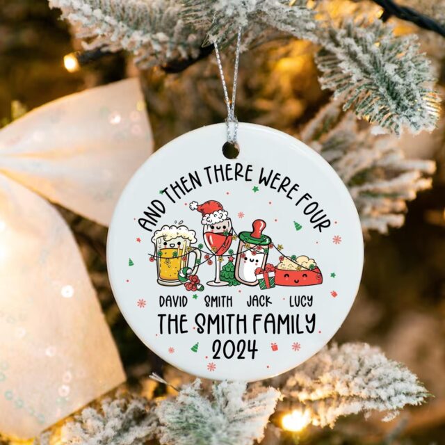 Personalized Family of Four Ornament – Baby’s First Christmas with Pet