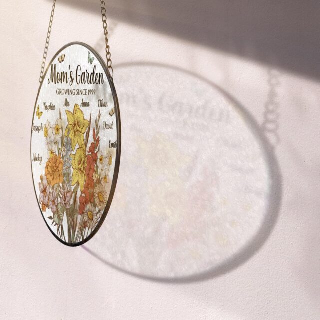 Custom Mom’s Garden Flower Stained Glass Suncatcher – Acrylic Birth Month Flowers with Grandkids’ Names