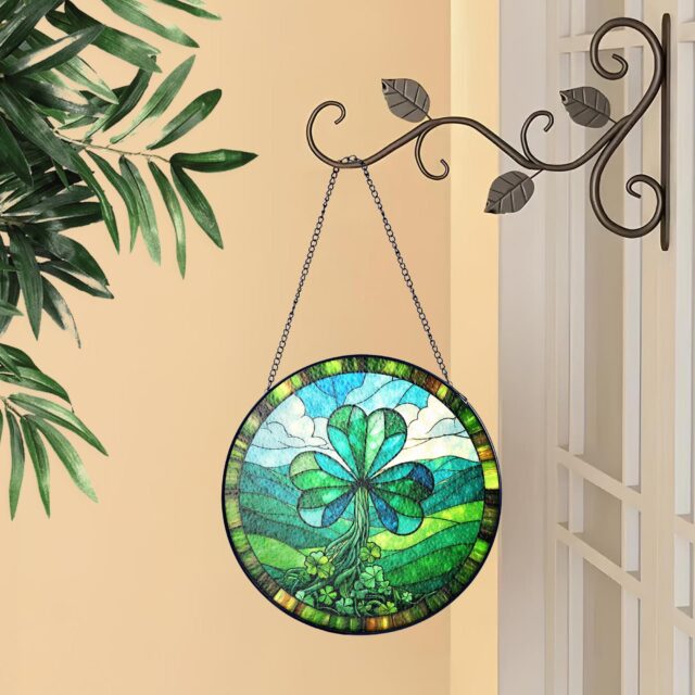 Shamrock Stained Glass Suncatcher – St. Patrick’s Day Decoration & Irish Gift