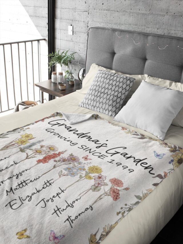 Custom Birth Month Flowers Grandma Blanket – Personalized Grandma’s Garden with Grandkids’ Names