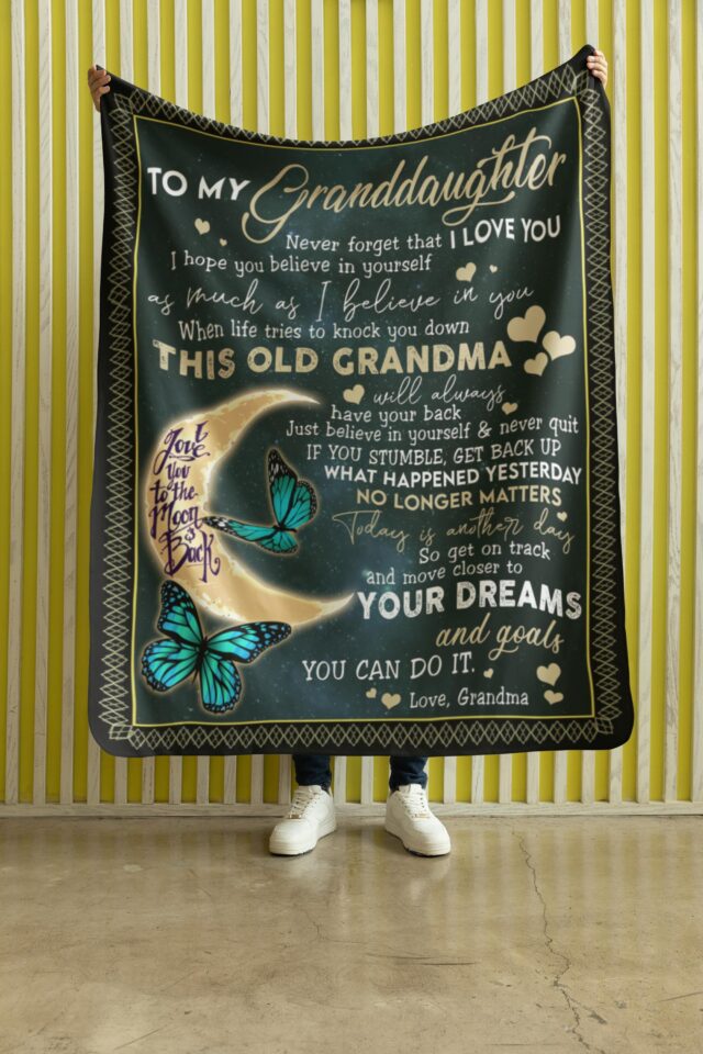 To My Granddaughter Blanket – Birthday & Anniversary Gift from Grandma