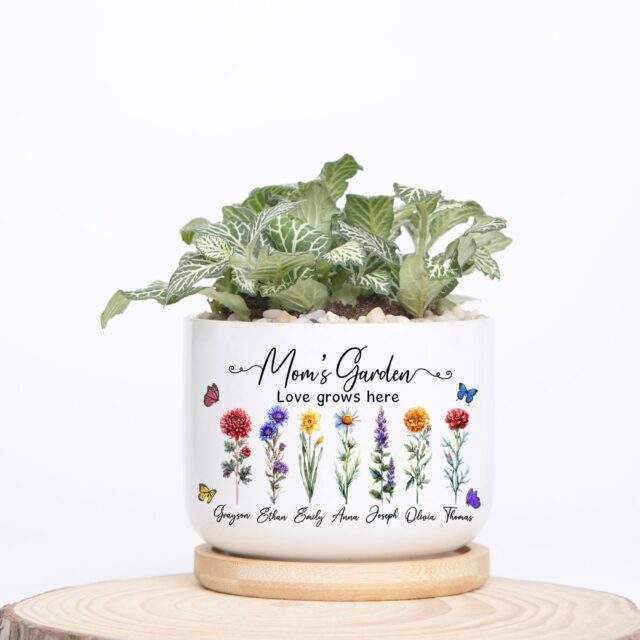 Custom Grandma’s Garden Plant Pot – Birth Month Flowers & Grandkids’ Names for Mother’s Day