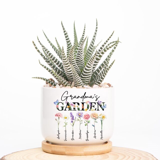 Custom Grandma’s Garden Plant Pot – Birth Month Flowers for Mother’s Day Gift
