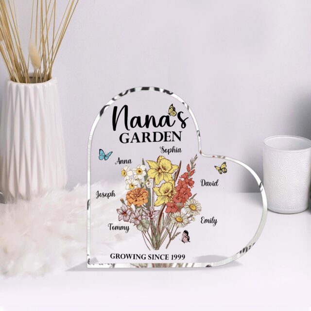 Personalized Nana’s Garden Heart Acrylic Plaque – Birth Month Flowers Gift