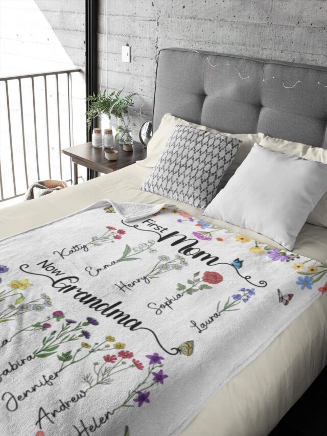 Custom First Mom Now Grandma Blanket – Personalized Birth Flower Blanket with Grandkids’ Names